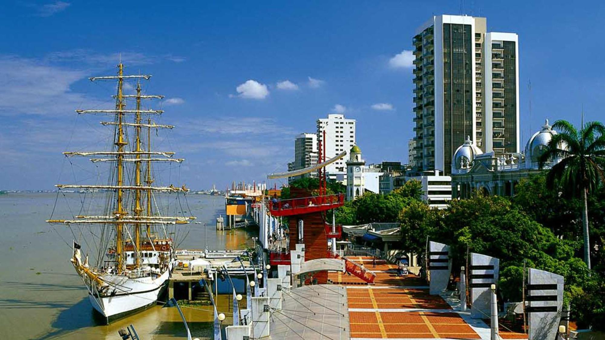 Holiday Inn Guayaquil Airport By Ihg Exterior photo The Marina